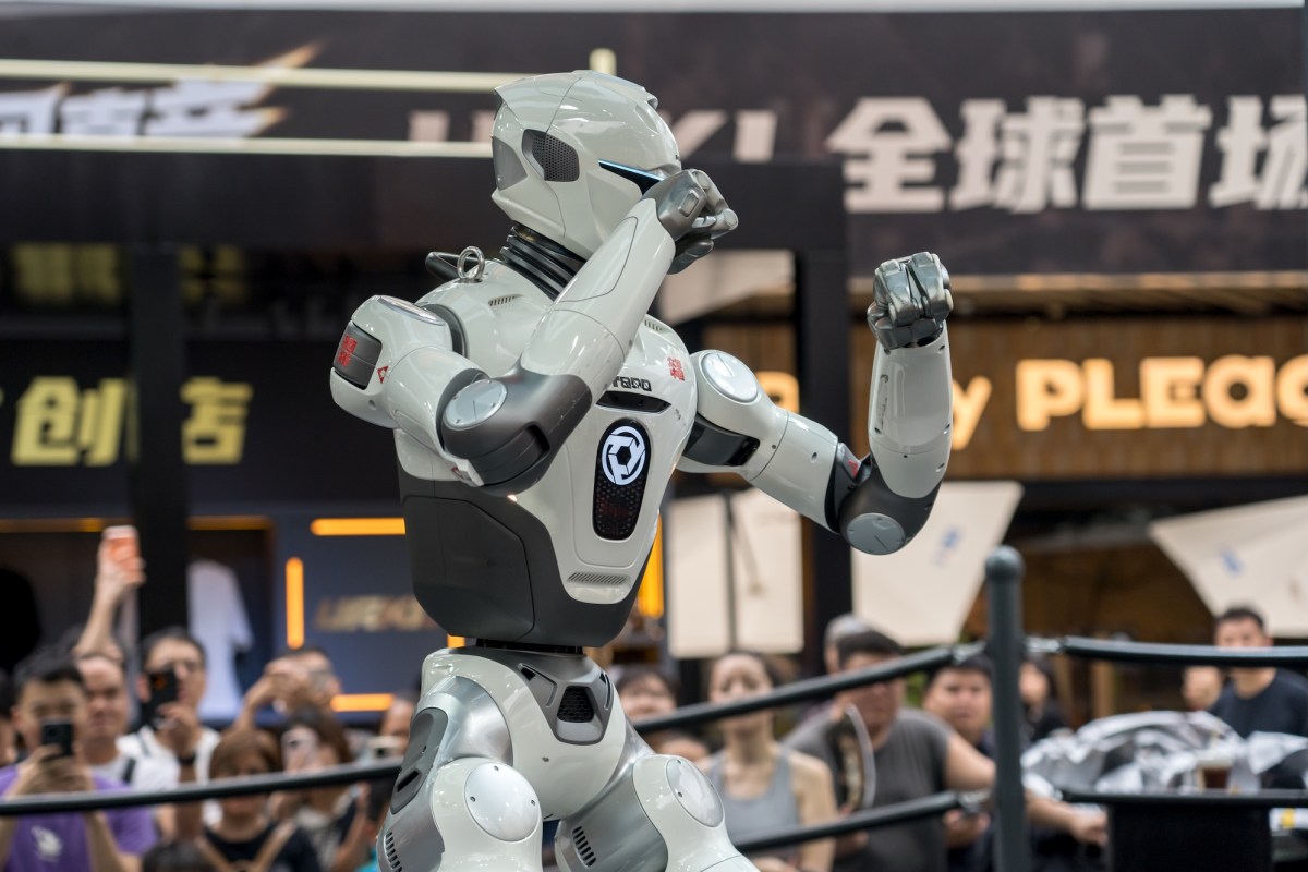Pemerintah AS Resmi Larang Impor Robot Humanoid, Anjing Robot, dan Inverter Tenaga Surya Buatan China
