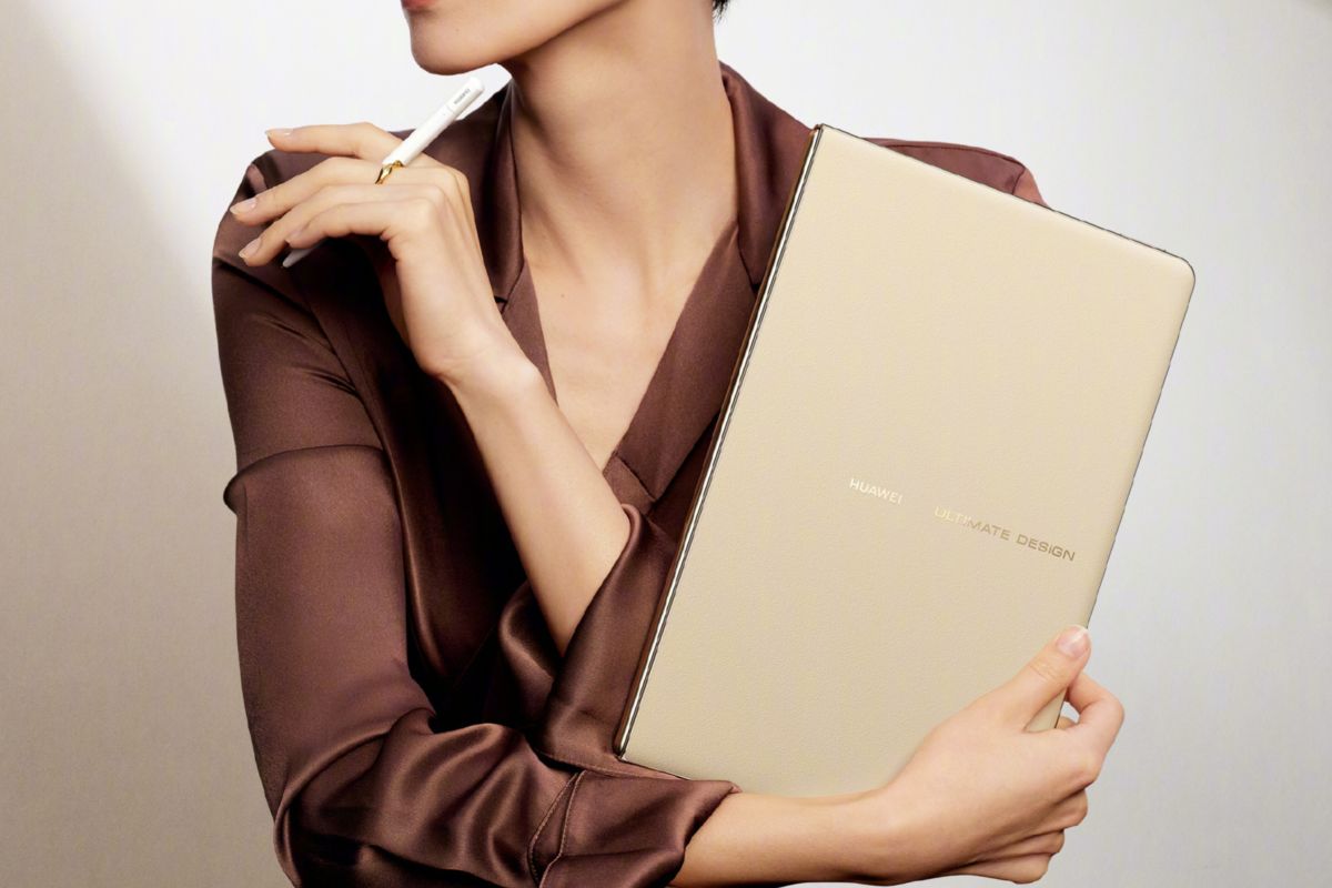 Huawei MateBook Fold PC 2026 Dikonfirmasi Rilis 5 Agustus, Bawa Layar Lipat 18 Inci