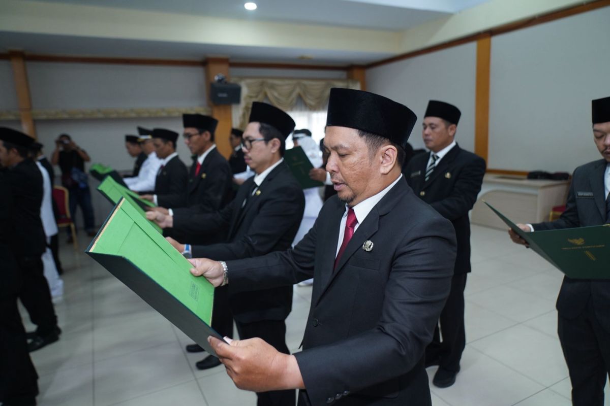 Wali Kota Pontianak Rotasi 8 Pejabat Eselon II, Edi Kamtono Soroti Pelayanan Publik dan Infrastruktur yang Belum Optimal