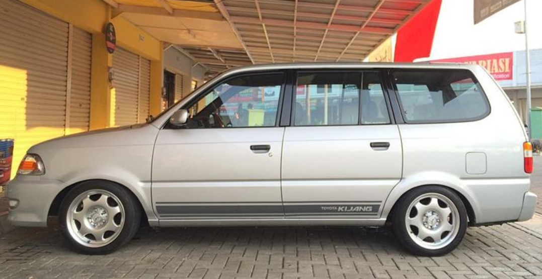 Toyota Avanza dan Mitsubishi Kuda Masuk Daftar MPV Bekas Rp50 Jutaan, Cocok untuk Harian hingga Luar Kota