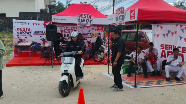 Honda EM1 e: Test Ride Motor Listrik di Kantor, Servis Gratis 26 Unit — Program Group Customer Asmo Sulsel