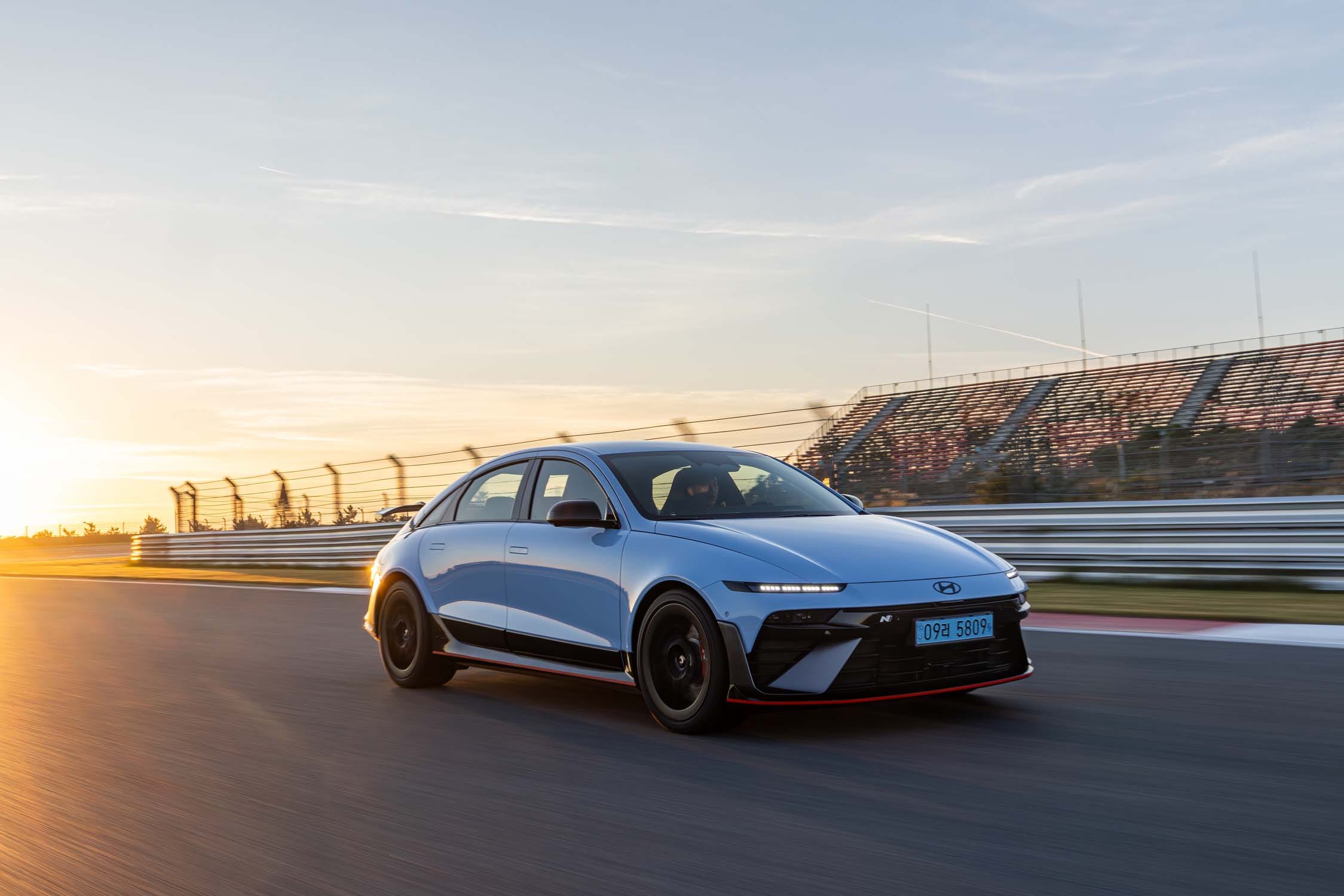 Review Hyundai Ioniq 6 N 2027: Lebih Tajam dari Ioniq 5 N, tapi Siap-siap Bayar Lebih