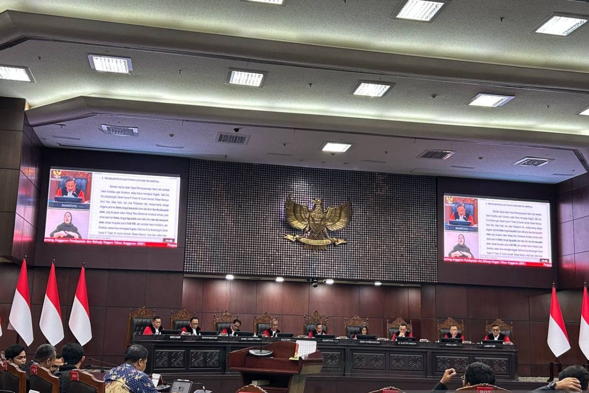 MK Putuskan Anggaran MBG Tak Boleh Dibebankan ke Pos Pendidikan, APBN 2026 Harus Ditata Ulang