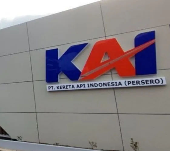 Whoosh Kuras Laba KAI, Pendapatan Naik tapi Laba Bersih Anjlok 73,5% Jadi Rp314 Miliar