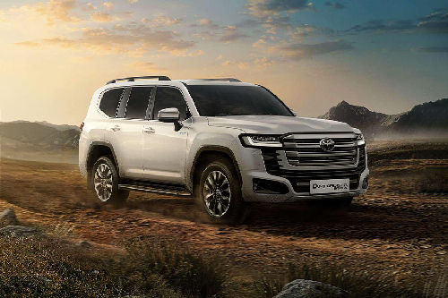 Toyota Land Cruiser Hybrid EV 2026 Cuma Tersedia Dua Pilihan Warna, Ini Dia