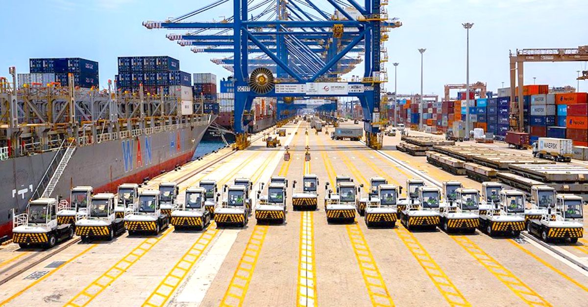 DP World Elektrifikasi Armada Terminal di Pelabuhan Santos Brasil, 15 Traktor dan 3 Reach Stacker Listrik Mulai Beroperasi