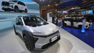 Toyota bZ4X Touring di GIIAS 2026: Jarak Tempuh 487 Km, Tapi Harga Jadi PR Utama