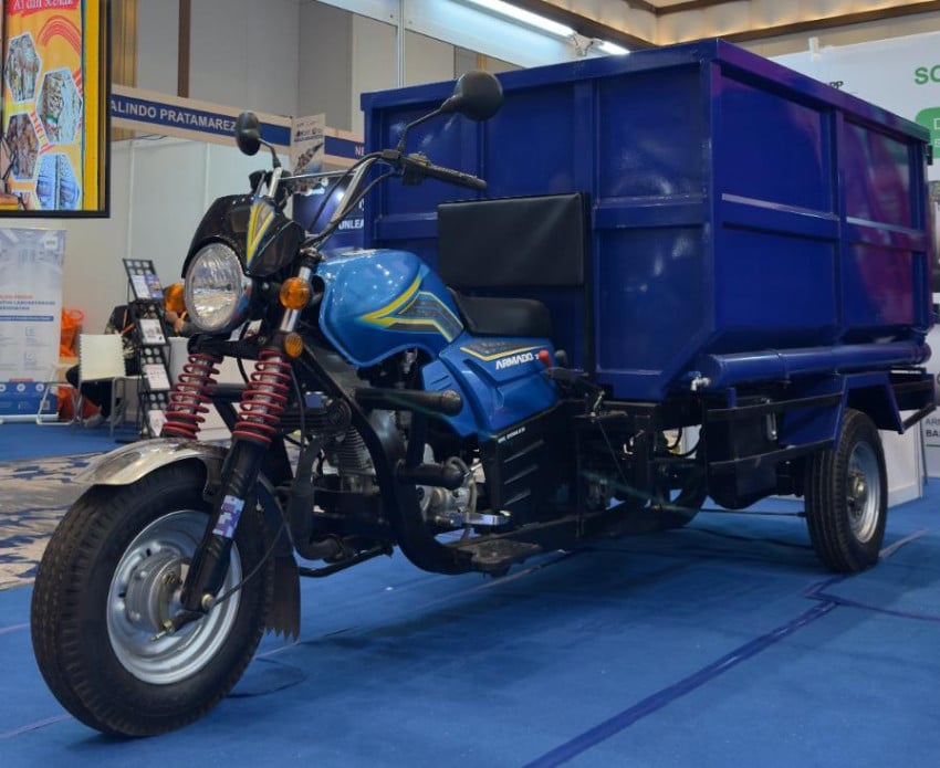 First Impression TVS Armado 2026: Roda Tiga Bak 2 Meter Buat Angkut Sampah di Gang Sempit