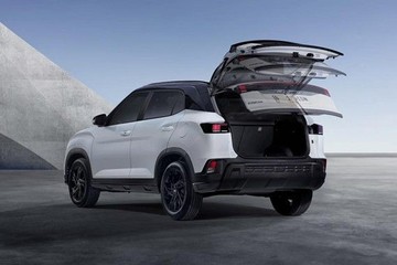 Review Hyundai New CRETA: Kabin Luas, Fitur Premium, Tapi Harga Bukan Lagi 