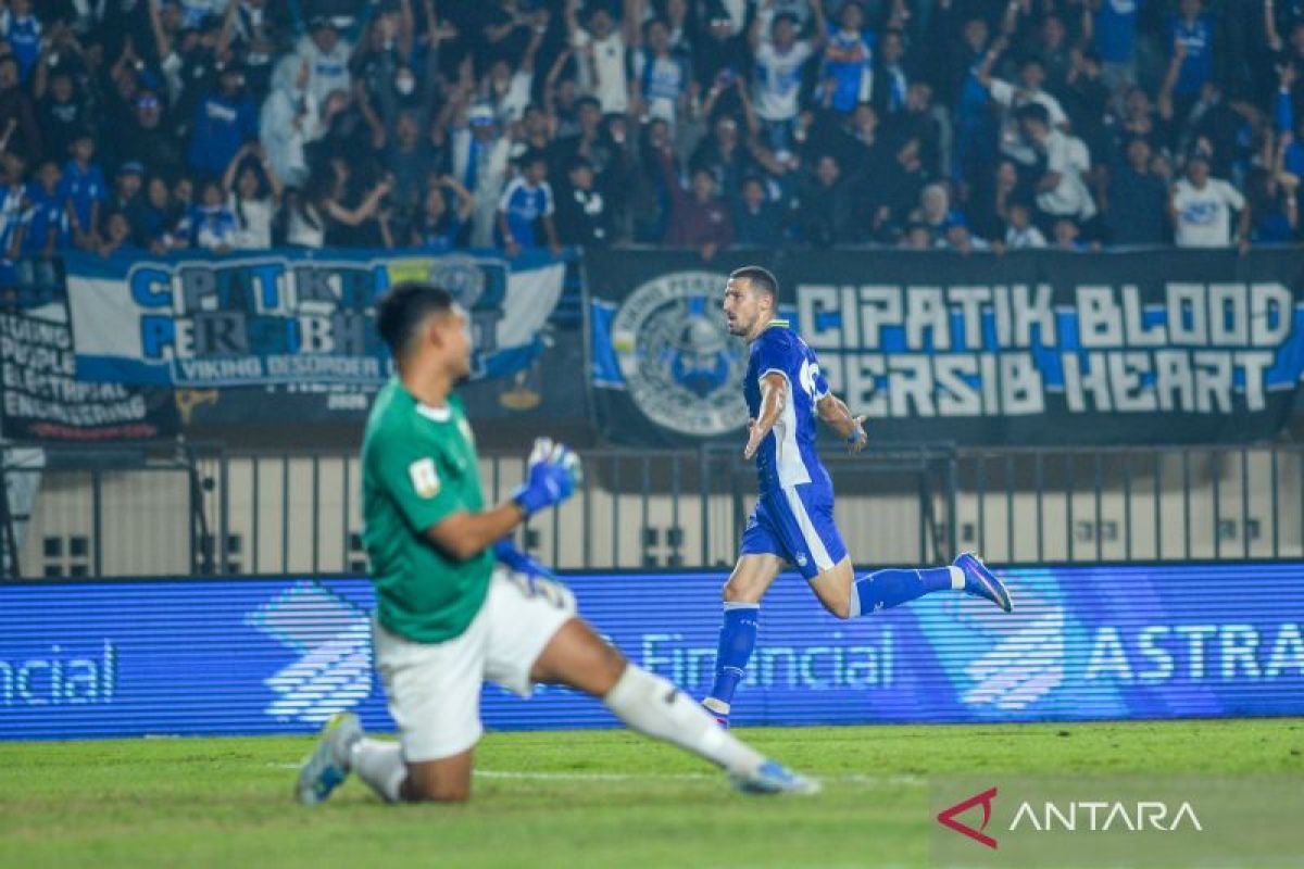 Persib Bandung Pastikan Gelar Juara Grup A Piala Presiden 2026, Arema Menyusul ke Semifinal