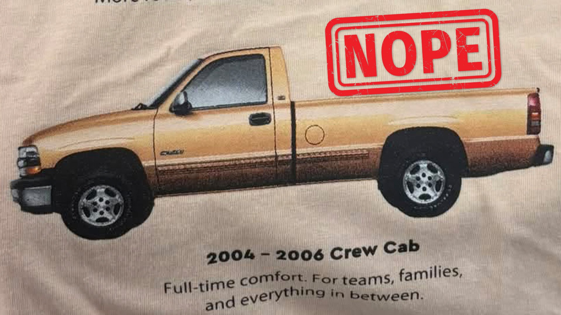 Chevrolet Bantah Kaos 'Officially Licensed' di TJ Maxx, Sebut Produk Palsu Hasil AI