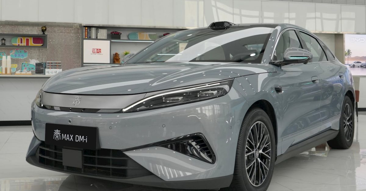 BYD Qin Max EV Dipajang di Diler China, Sedan Listrik Fast Charging Isi Baterai 10-70 Persen Cuma 5 Menit