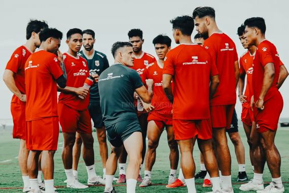Timnas Indonesia Gelar Latihan Ringan di GBK Jelang Laga Kontra Vietnam, Marselino dan Justin Hubner Masih Absen