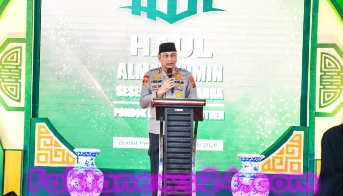 Kapolda Jabar Irjen Pipit Rismanto Hadiri Haul Pondok Buntet Cirebon, Tekankan Sinergi Ulama dan Polri Jaga Kondusivitas