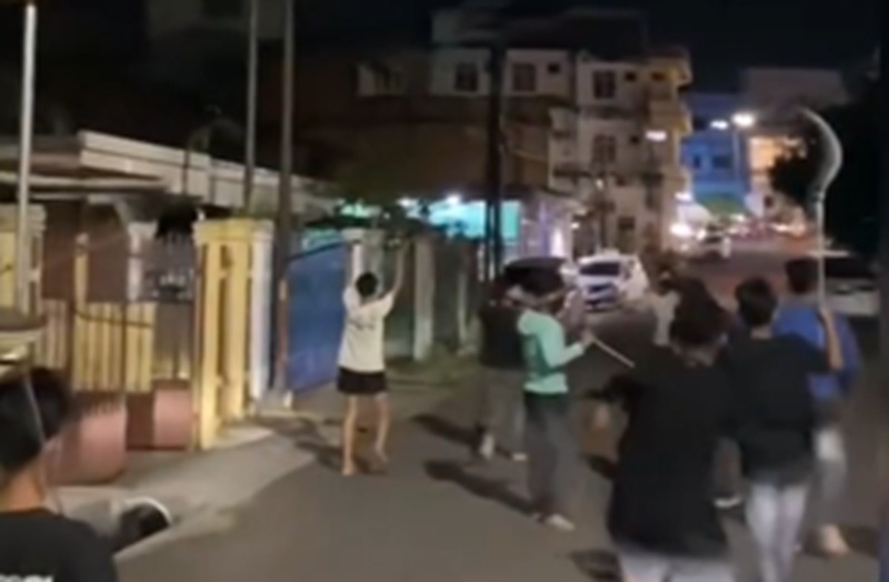 Video Remaja Bersenjata Tajam di Kota Jambi Viral, Warga Kecamatan Pasar Resah dan Minta Polisi Bertindak