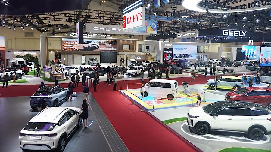 GIIAS 2026: Honda Super One dan Mazda 6e Fastback Resmi Mengaspal, Wuling dan Leapmotor Ikut Bertarung