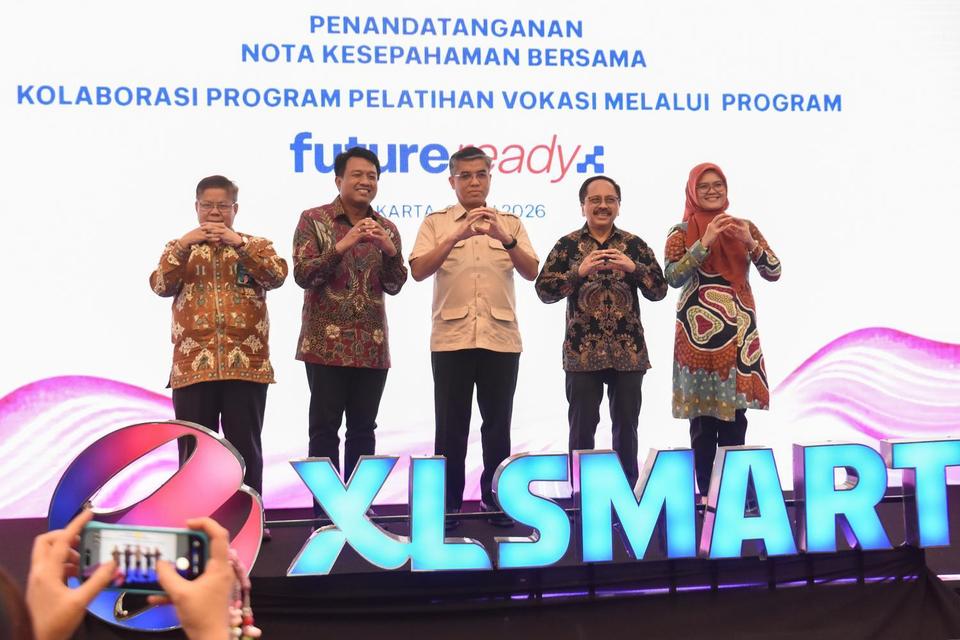 XLSmart Salip Telkomsel dan Indosat, Kecepatan Internet 5G Tembus 135 Mbps