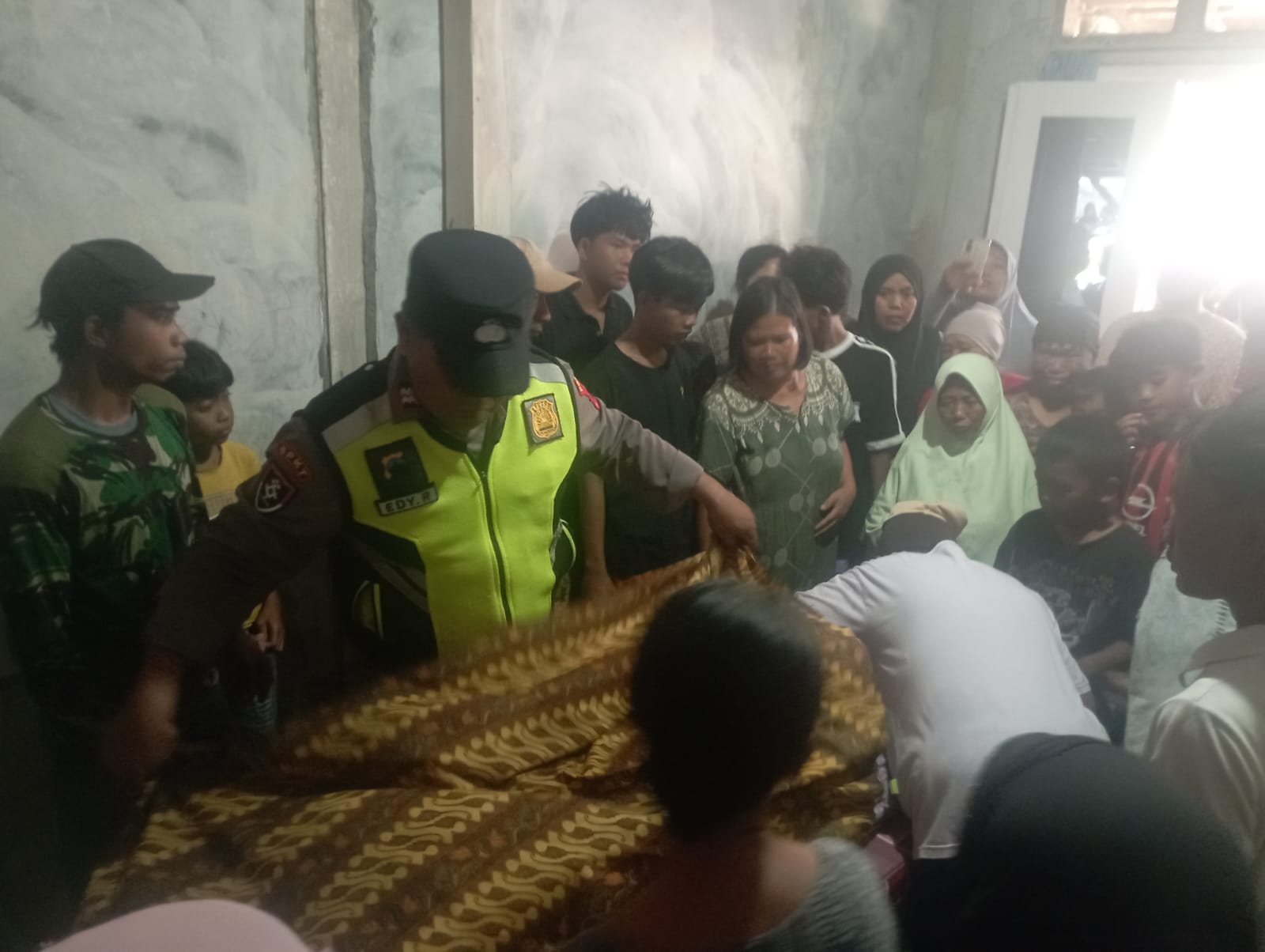 Bocah 14 Tahun Tenggelam di Sungai Comal Pemalang saat Mandi Bareng Dua Teman, Sempat Ditolong Warga tapi Meninggal