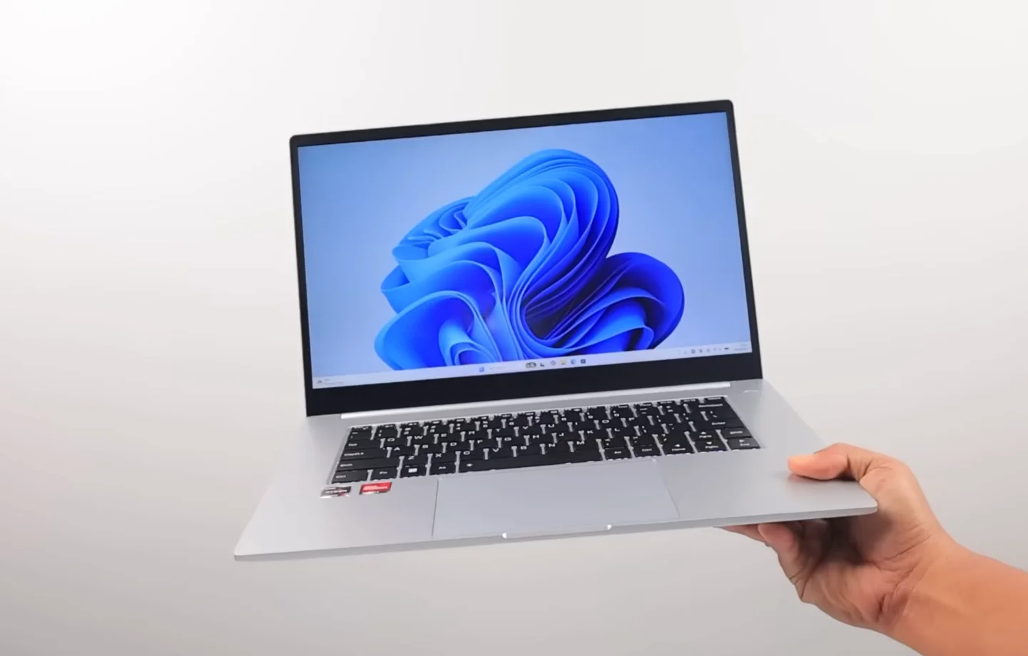 Windows 11 Makin Berat Dikeluhkan Pengguna, Microsoft Akui Performa Masih PR Besar
