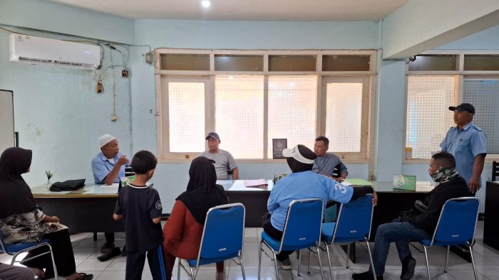3 Hari Air Tak Mengalir, Warga Tanah Tinggi Barat Ternate Datangi Perumda Ake Gaale dan Ancam Datang Massa
