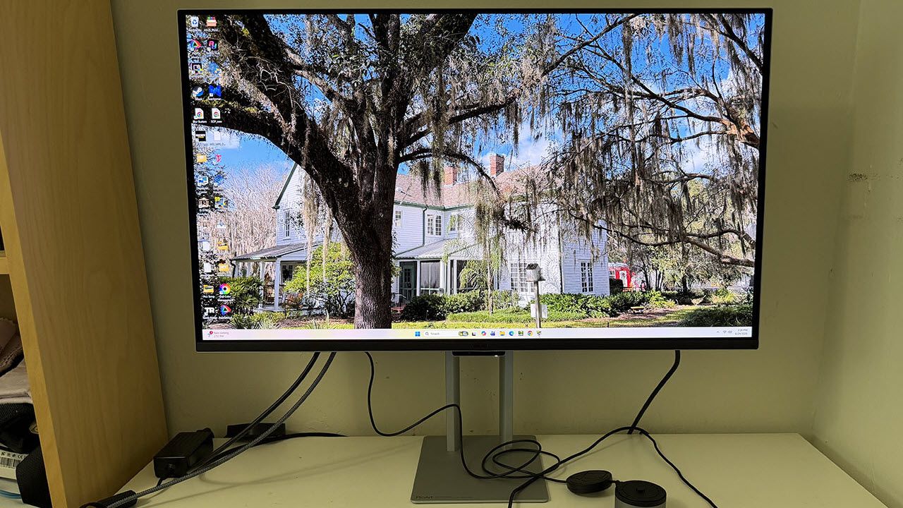 Asus ProArt PA32UCDMR Hadir di Indonesia, Monitor 4K OLED 240 Hz dengan Kalibrator Bawaan
