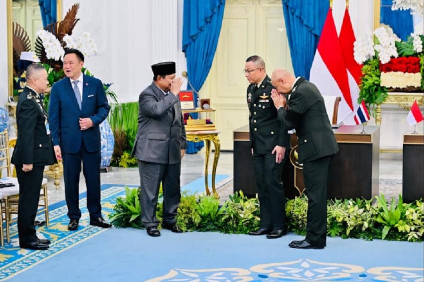 Prabowo Terima Baret Merah Pasukan Khusus Thailand, Penghormatan Militer Pertama untuk Kepala Negara Asing