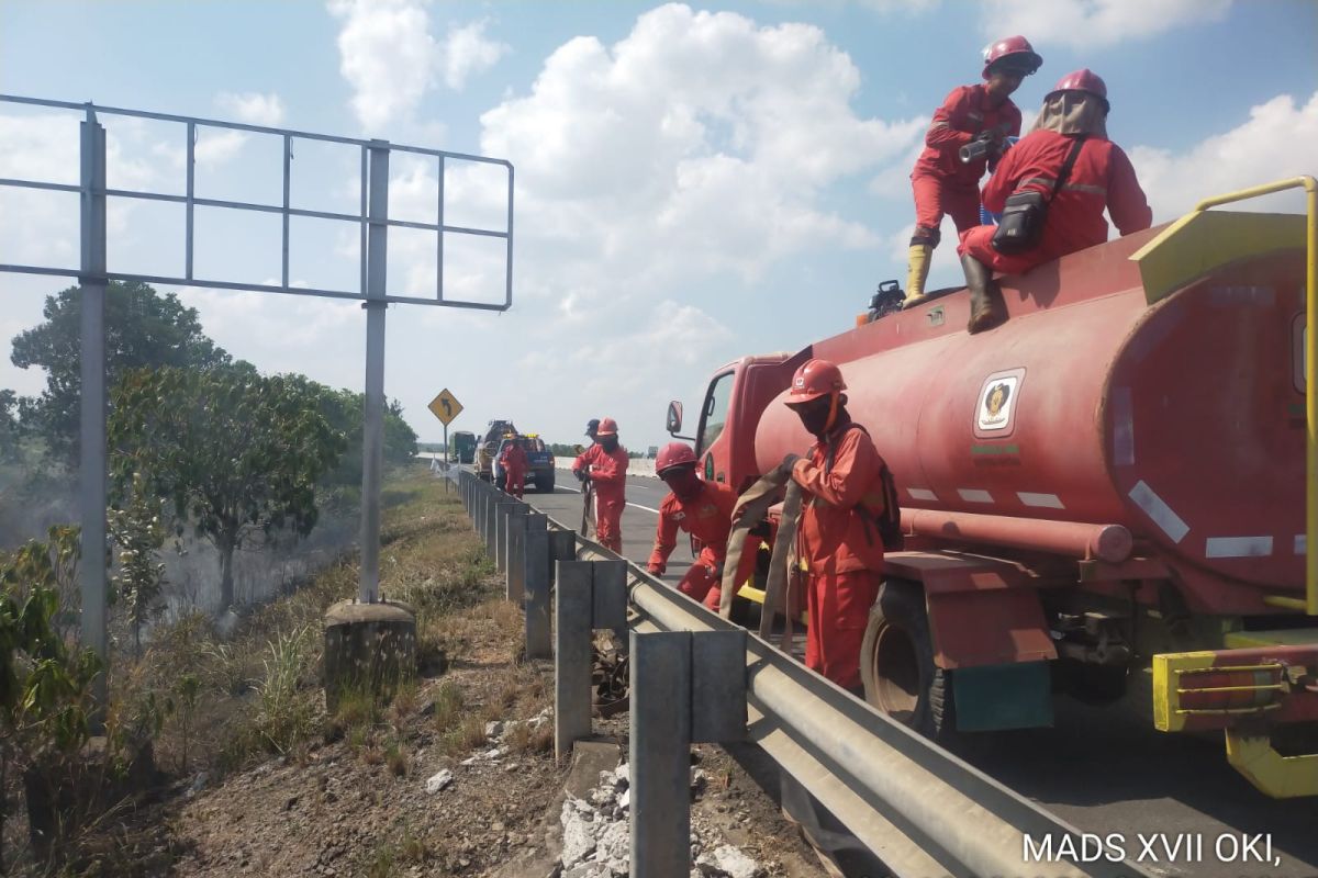 Karhutla di Ogan Ilir dan OKI Capai 22 Hektare, Manggala Agni Fokus Padamkan Api di Lahan Gambut
