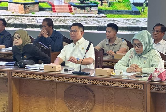 Banggar DPRD Kalteng Desak Sekda dan Empat Pejabat TAPD Wajib Hadir di Rapat KUA-PPAS 2027