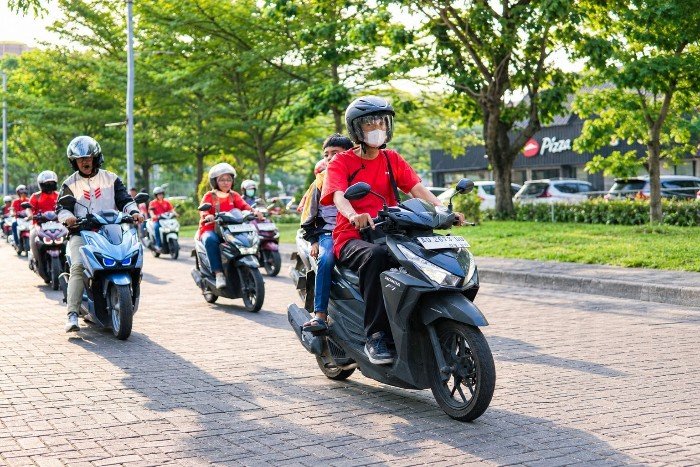 1.000 Konco Vario Solo Raya Padati The Park Mall, Honda Vario Evo 160 Langsung Dicoba