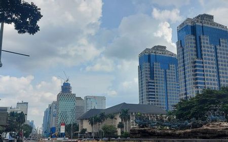 BMKG: Bibit Siklon Tropis 94W Terpantau di Laut Filipina, Hujan Ringan Guyur Bandung dan Medan