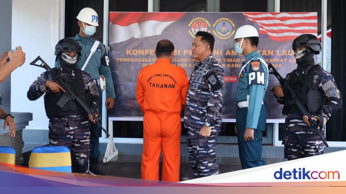 TNI AL Gagalkan Penyelundupan 1,6 Ton Pasir Timah Ilegal di Lingga, 42 Karung Disembunyikan di Bawah Keramba Apung
