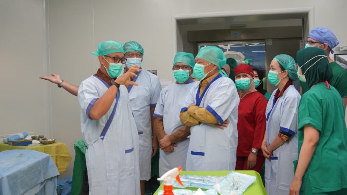 RSUD Chasan Boesoirie Ternate Catat Sejarah, 18 Pasien Jalani Transplantasi Kornea Perdana di Indonesia Timur