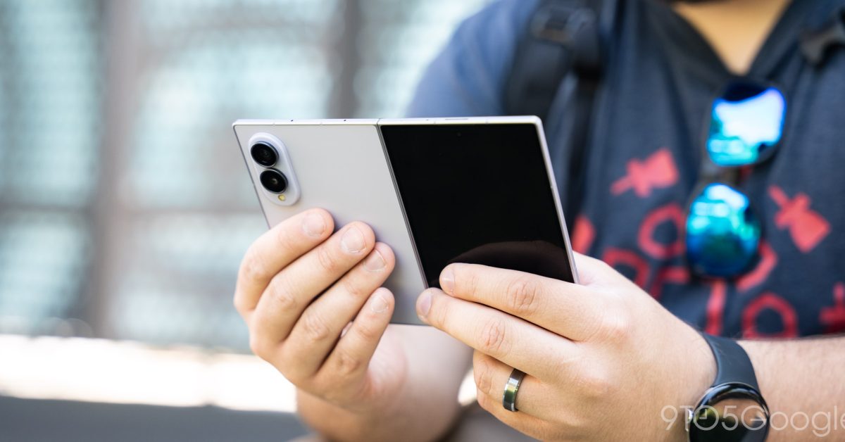 Samsung Galaxy Z Fold 8 Kini Lebih Pipih dan Lebar, Desainer Ungkap Alasan di Balik Ubah Bentuk