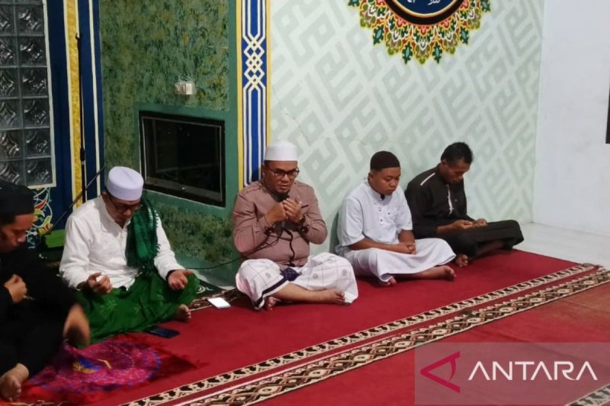 Kemenag Bolsel Gelar Zikir dan Doa Kebangsaan di Seluruh Masjid Desa Jelang HUT ke-81 RI