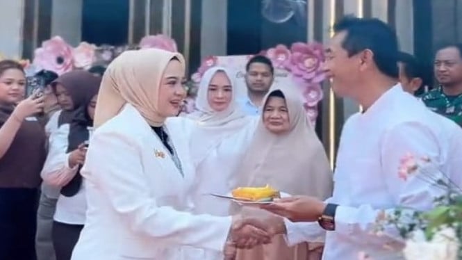 Klinik Kecantikan LAARYA SKIN Resmi Beroperasi di Batang, Wabup Apresiasi Nama yang Abadikan Orang Tua