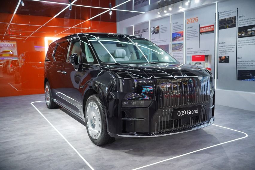 ZEEKR 009 Grand dan 9X Debut di GIIAS 2026: MPV Rp 2 Miliar dengan Layar 43 Inci