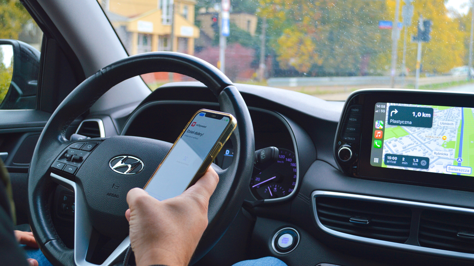 Cara Mencegah HP Overheat di Dalam Mobil, Hindari Ledakan Baterai