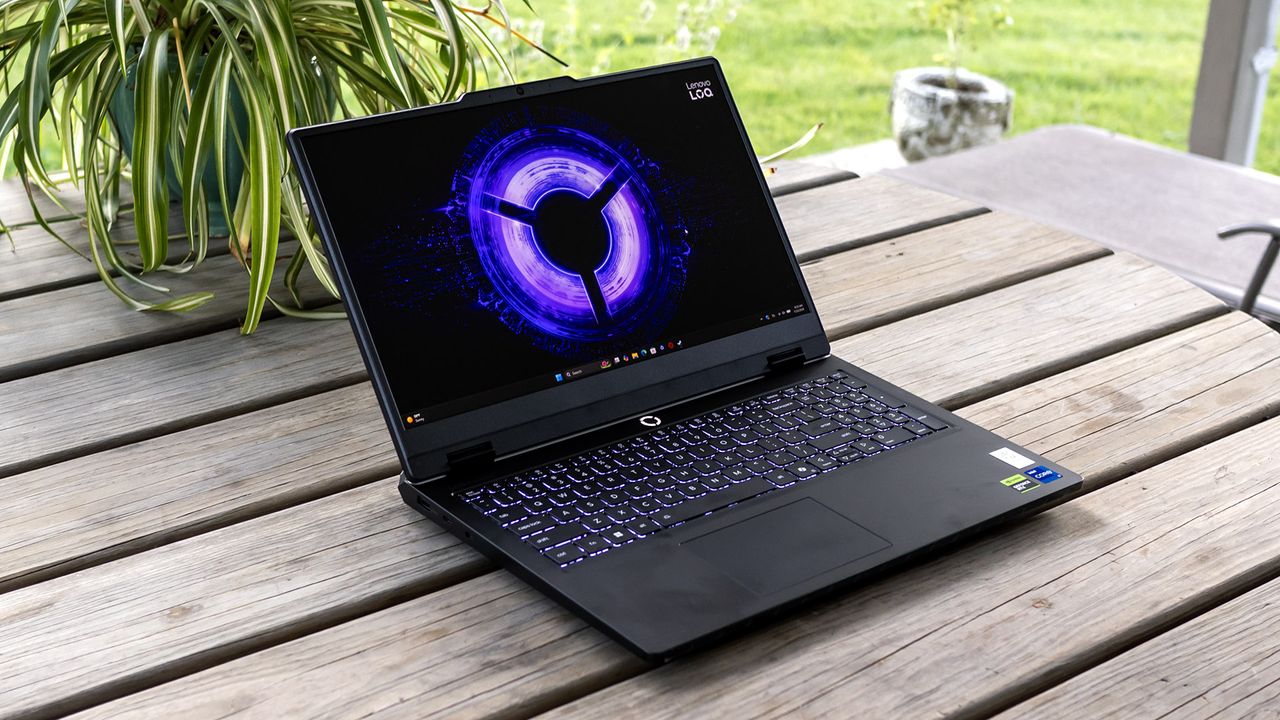 Lenovo LOQ Essentials 15 Gen 11 Review: Layar 144 Hz dan RTX 5060 yang Tertahan Batas Daya 65 W