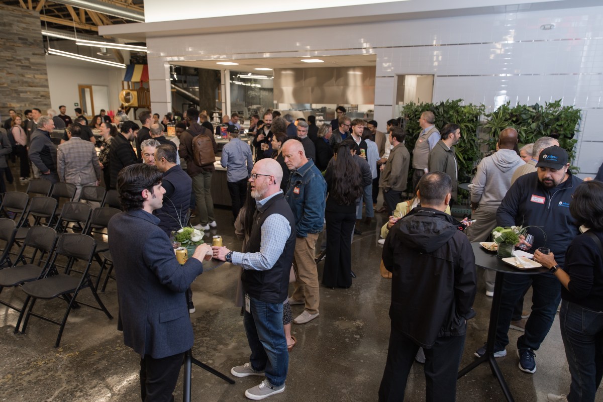 TechCrunch Founder Summit 2026 Buka Slot Side Event Selama Seminggu di Boston