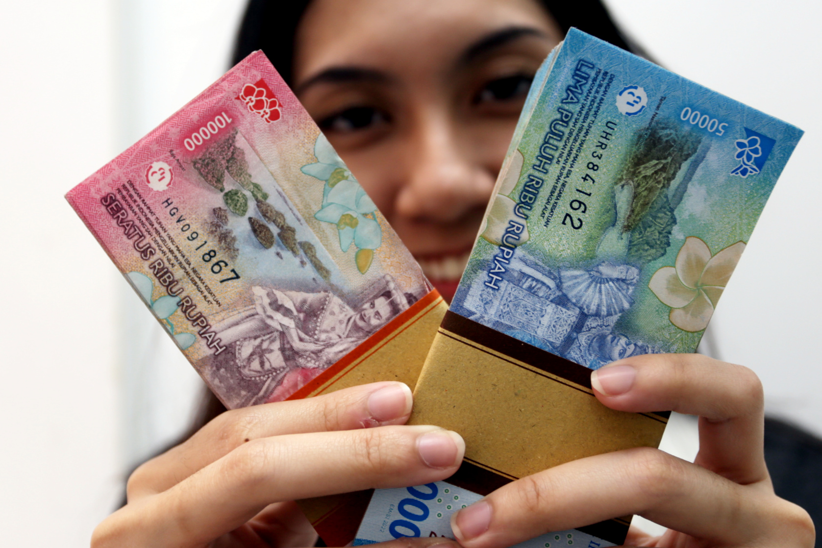 Rupiah Sentuh Rp 18.028 per Dolar AS, Pelemahan Dipicu Aksi Jual Aset Dolar Global