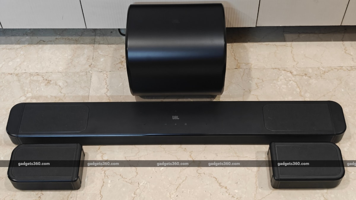JBL Bar 1300MK2 Review: Soundbar Dolby Atmos dengan Speaker Belakang Nirkabel yang Bisa Dilepas