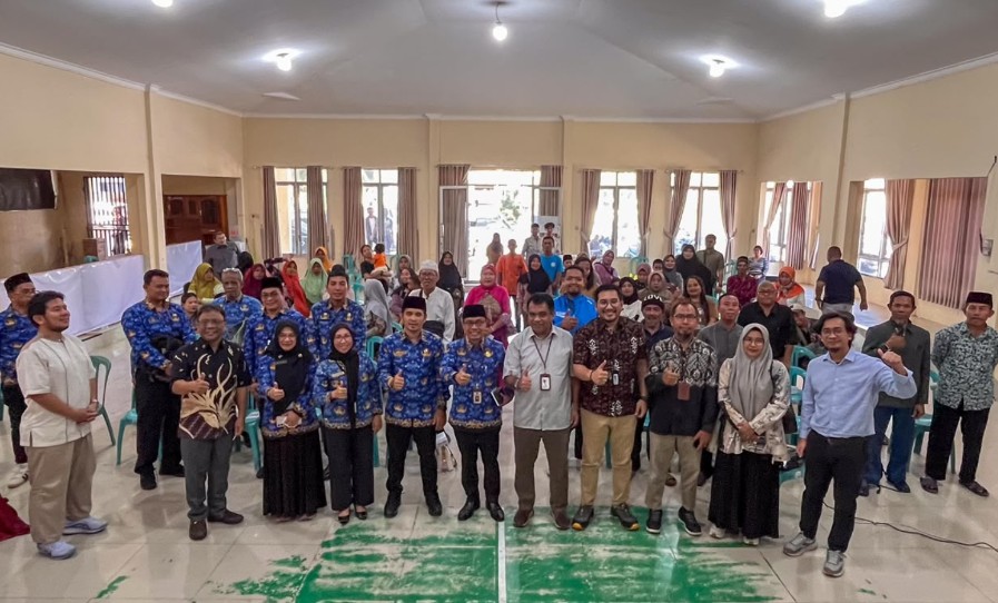PLN EPI Gelar Konsultasi Publik AMDAL Fasilitas Regasifikasi LNG di Mataram, 65 Warga Sekitar Lokasi Hadir