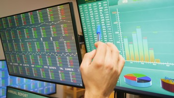 IHSG Ditutup Menguat 1,37% ke 6.319, BUMI Raup Laba US$58,85 Juta, AMAR Bagikan Dividen Interim Rp3,9 per Saham