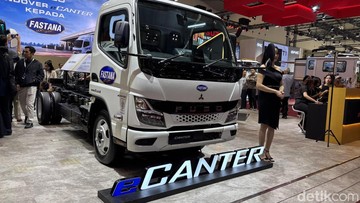 Fuso eCanter Resmi Bertambah di Indonesia, PT Fastana Logistik Jadi Konsumen Terbaru Truk Listrik 6 Ton