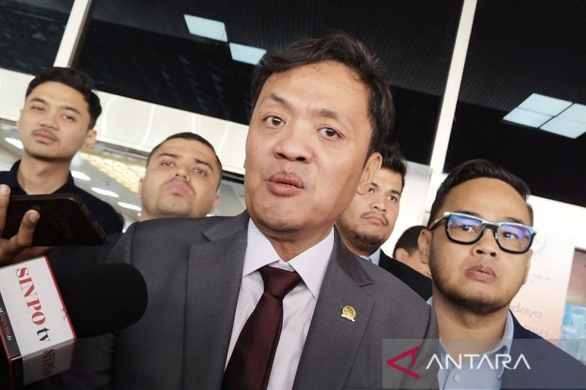 Bahlil Sebut Prabowo Instruksikan Harga BBM Bersubsidi Tak Naik di Tengah Tekanan Minyak Dunia