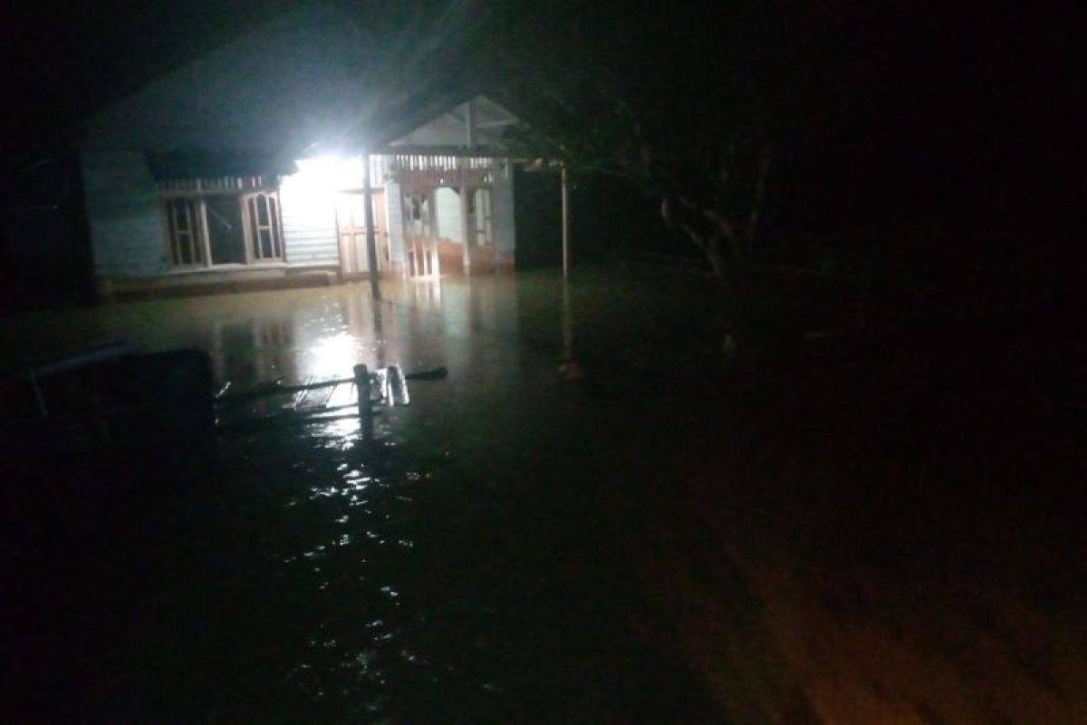 Banjir Rendam Dua Desa di Simeulue, Ketinggian Capai Lutut Orang Dewasa