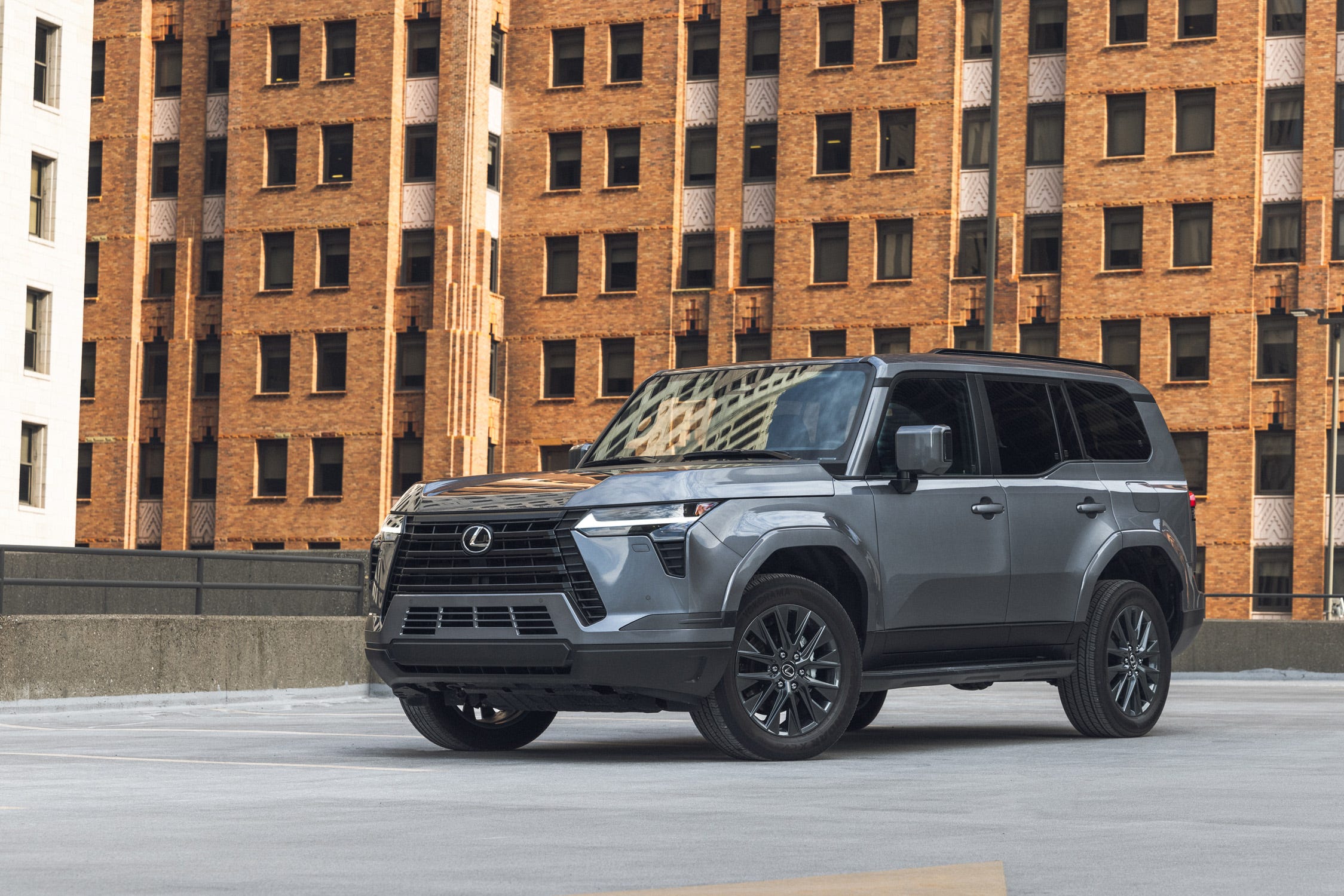 Lexus GX 550 2026 Punya Enam Varian, Ini Pilihan yang Paling Masuk Akal untuk Pembeli Indonesia