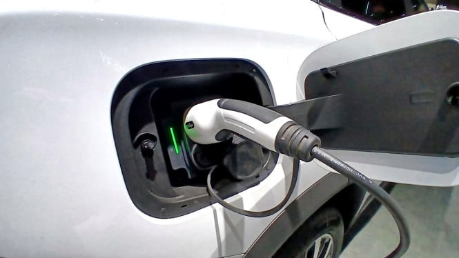 Survei GIIAS 2026: Harga Bukan Lagi Penghalang Utama, Konsumen Indonesia Justru Takut Mobil Listrik Mogok di Jalan