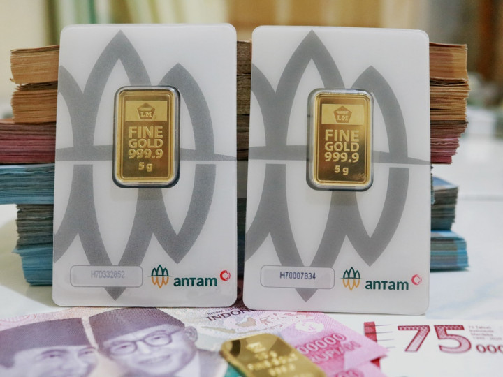 Harga Emas Antam Hari Ini Naik Rp50.000 per Gram, Buyback Terbang ke Level Rp2,49 Juta
