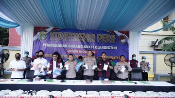 Polres Metro Jakbar Musnahkan Barang Bukti Narkoba Rp 119 Miliar, Tujuh Tersangka Diamankan